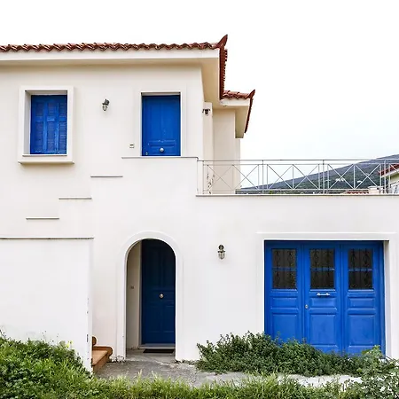 Theo's House In Chora! *